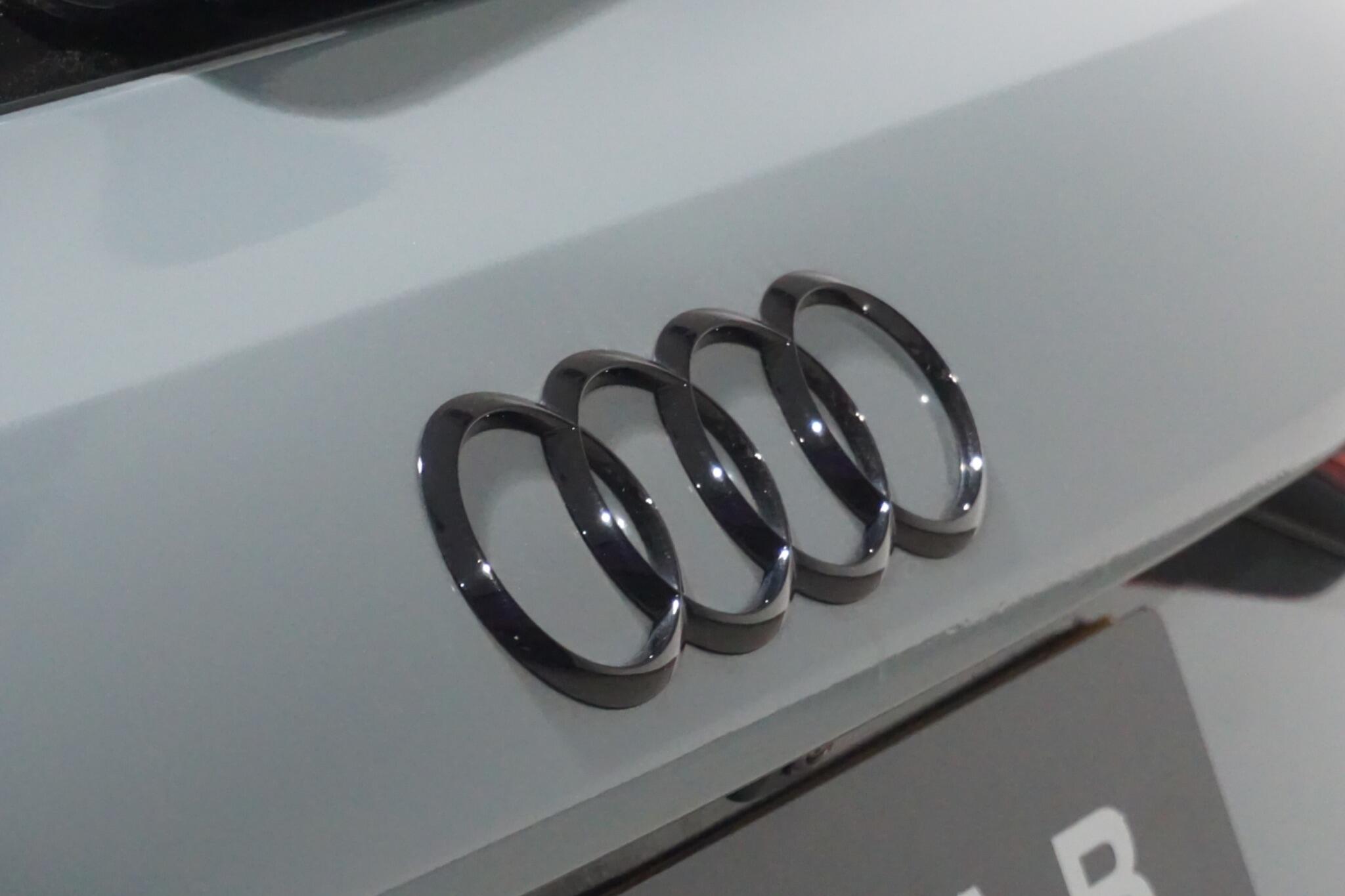 Audi RS3 2.5 TFSI Carbon Black Sportback S Tronic quattro Euro 6 (s/s) 5dr